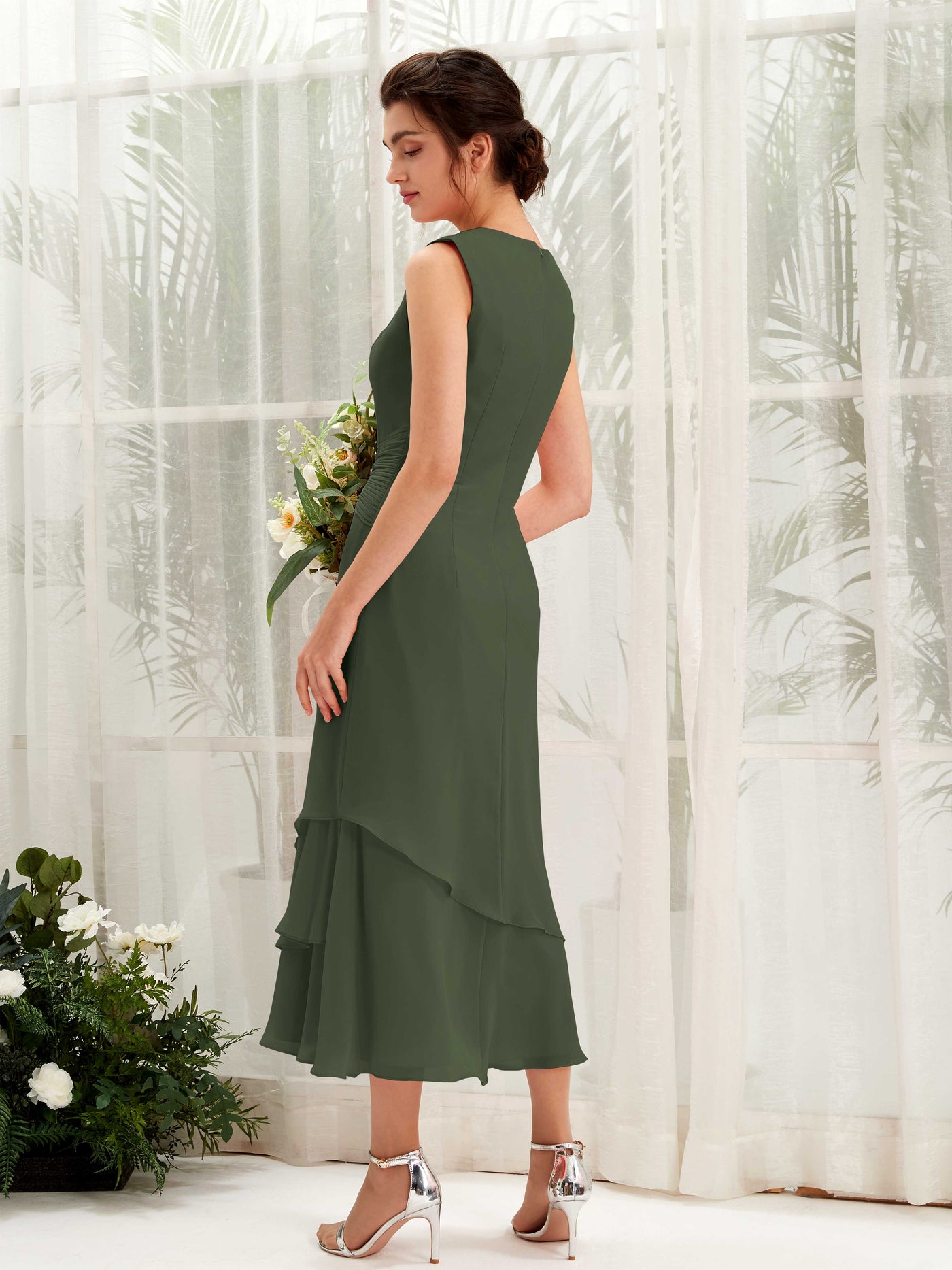 Mermaid/Trumpet Round Sleeveless Chiffon Bridesmaid Dress - Martini Olive (81221907)#color_martini-olive