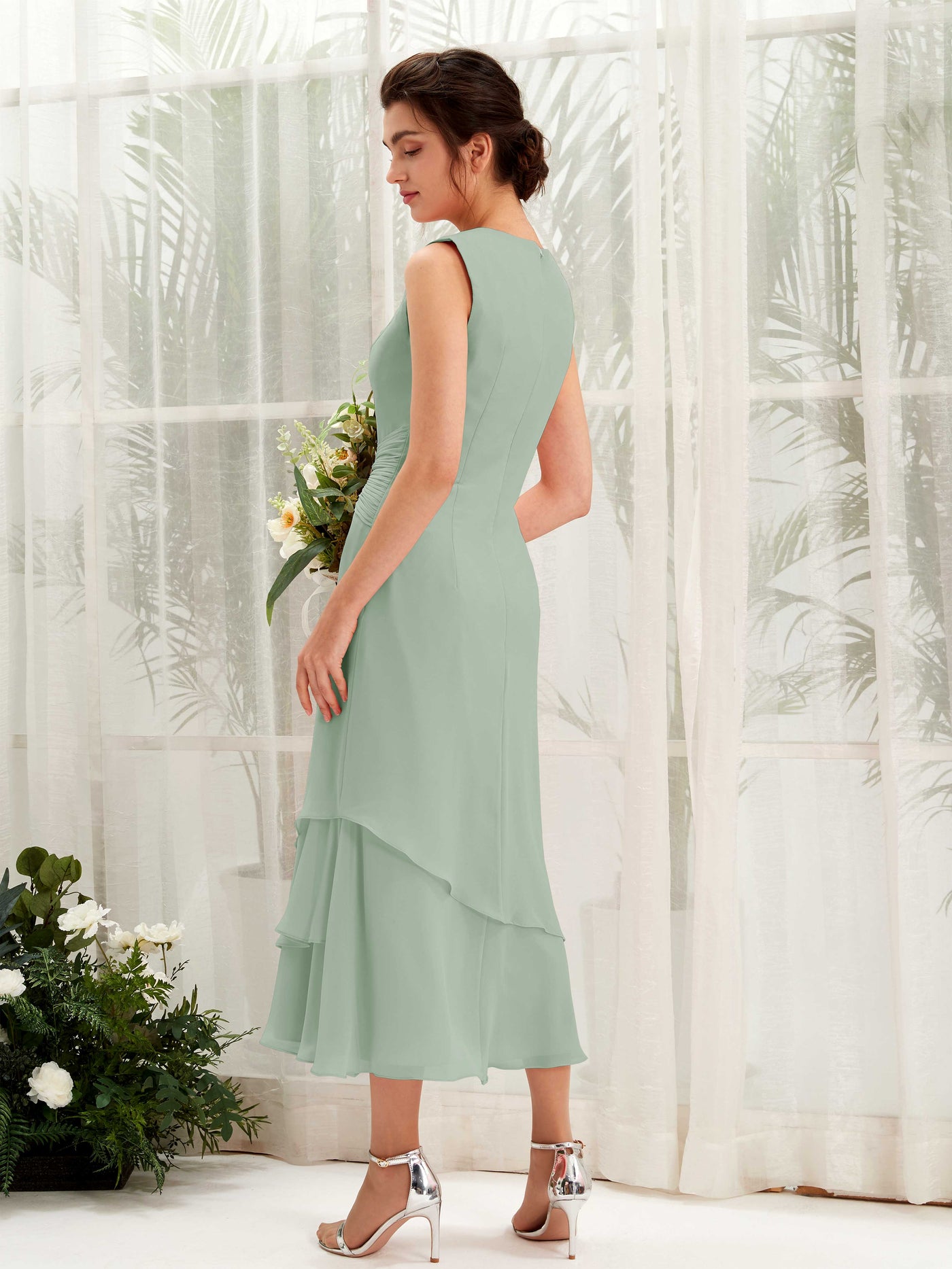 Mermaid/Trumpet Round Sleeveless Chiffon Bridesmaid Dress - Sage Green (81221905)#color_sage-green