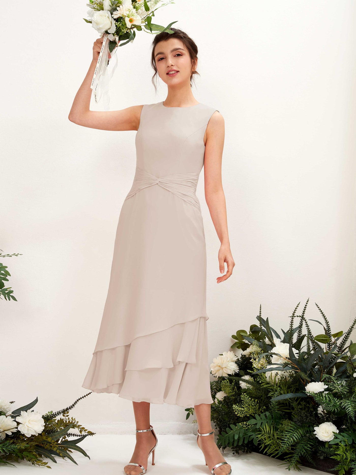 Mermaid/Trumpet Round Sleeveless Chiffon Bridesmaid Dress - Champagne (81221916)#color_champagne