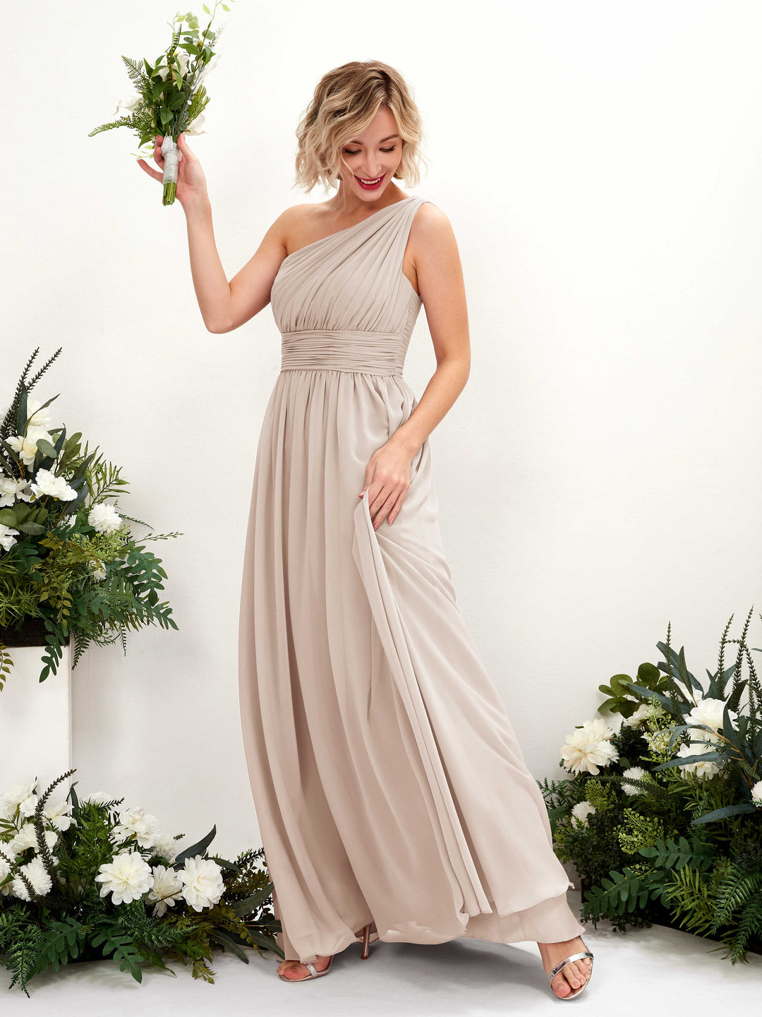 Champagne sleeveless chiffon dress hotsell