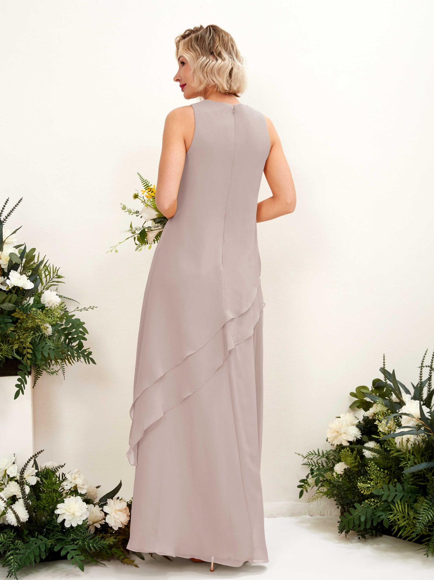 Round Sleeveless Chiffon Bridesmaid Dress - Taupe (81222324)#color_taupe