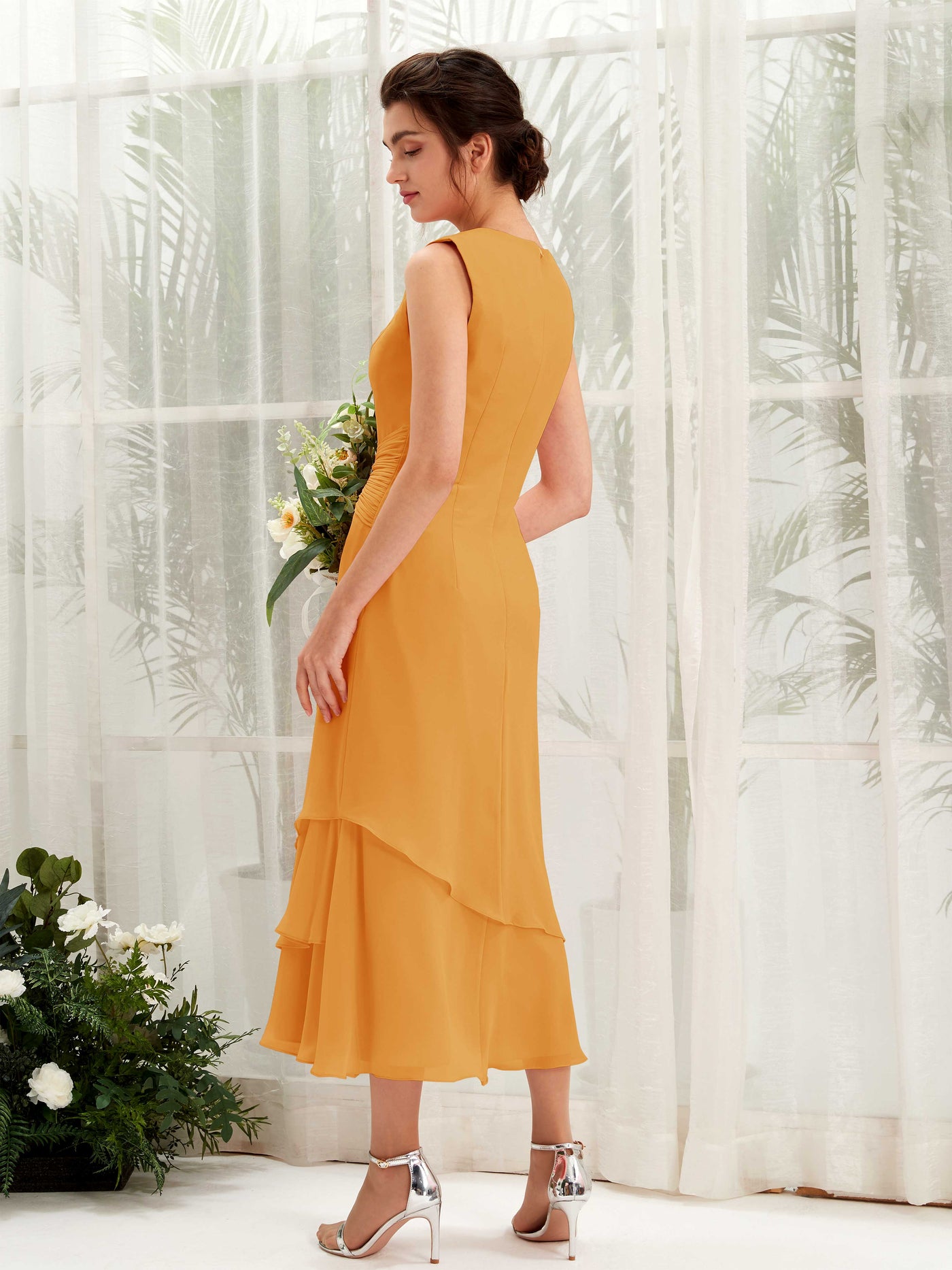 Mermaid/Trumpet Round Sleeveless Chiffon Bridesmaid Dress - Mango (81221902)#color_mango