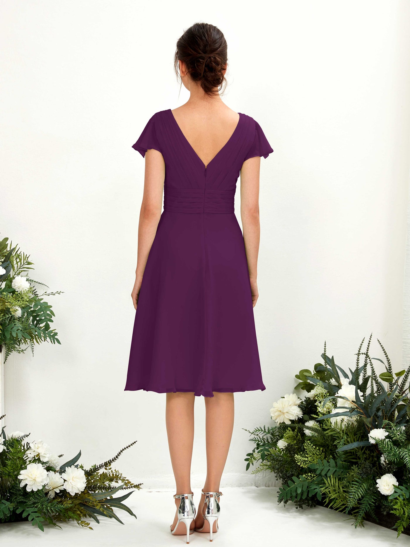 Carlyna Betty A-Line Grape Bridesmaid Dress Knee-Length Short Sleeve V-Neck Dress #color_grape