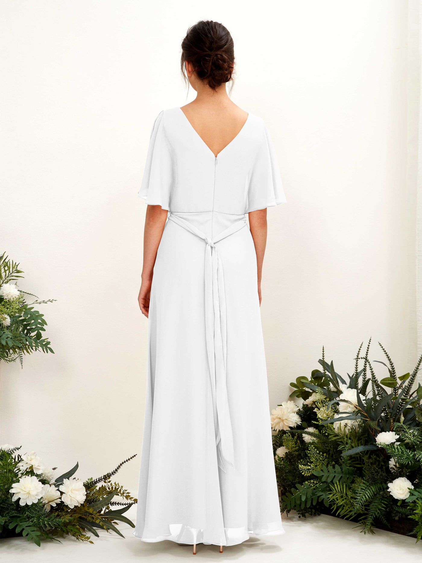 Carlyna Merta A-Line White Bridesmaid Dress Maxi Short Sleeve V-Neck Dress #color_white